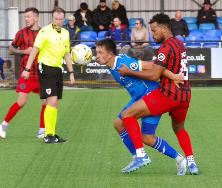Ben Fawcett stays strong under pressure. Picture Gordon Thomas
